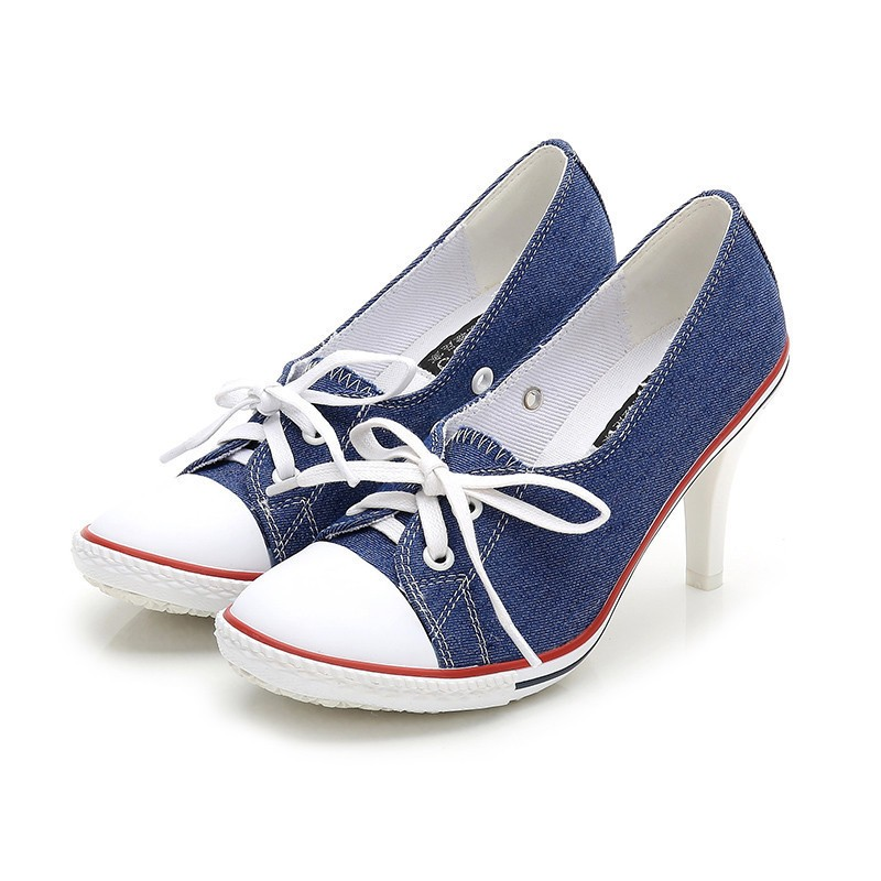 SeoulLift™ – Korean Canvas High-Sole Sneakers (Women)