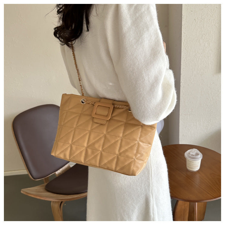 ChicLuxe™ – Quilted Chain Shoulder Bag Inspired by Iconic Parisian